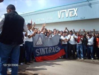 venezuela-vivex-workers-take-over-factory-2.jpg