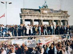 la_cada_del_muro_de_berln_1989.jpg