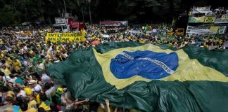 Brasil: los escándalos de corrupción debilitan al presidente Temer en vísperas de una huelga general