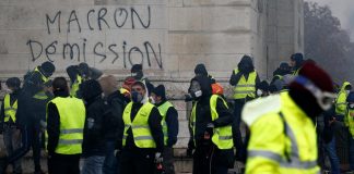 Francia en el umbral de una crisis revolucionaria