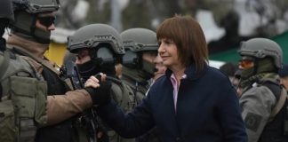 Sobre la Colimba macrista