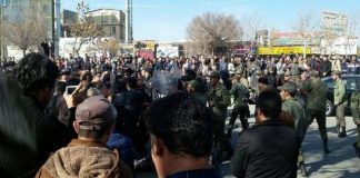 El aumento del precio del combustible enciende las protestas en Irán