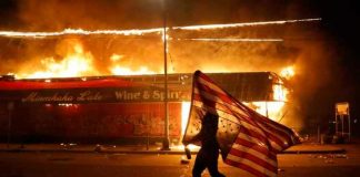 Una ira insurreccional barre los Estados Unidos