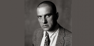 Vladimir Mayakovsky y el arte de masas