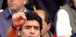 Diego Maradona, siempre zurdo