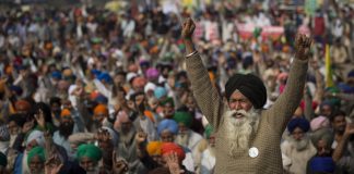 India: ¡agricultores y trabajadores por una huelga general indefinida!