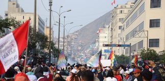 Perú: el movimiento de masas prepara marcha sobre Lima