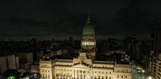 ¡Tiremos abajo el decretazo de Milei con huelgas, marchas, ocupaciones de fábricas, asambleas, comités y coordinadoras!