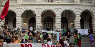 Santiago del Estero: Zamora y Milei gobiernan por decreto