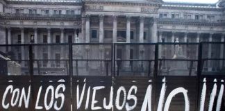 Motosierra contra los jubilados: Frenemos esta ofensiva reaccionaria de Milei y los capitalistas