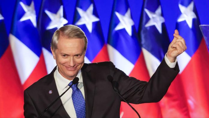 2HJUWA2QVNBV3GAXOZ4S7KE65E