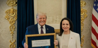 Venezuela: Corina Machado le entrega el Nobel a Trump – el jefe de la CIA se reúne con Delcy