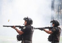 Votos en el Parlamento y palos en la calle, el régimen político busca imponer la reforma laboral