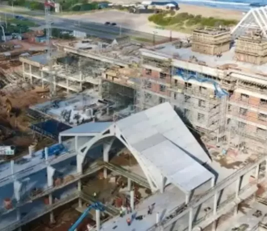 Trabajadores de origen peruano en Punta del Este son enjaulados después de su jornada laboral