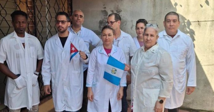 Cuba-guatemala-doctores-768x402