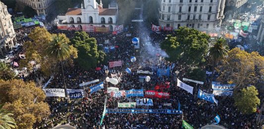Sobre la Cuarta Marcha Federal Universitaria
