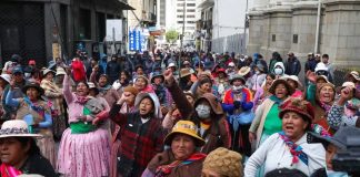 Bolivia: el movimiento lucha sin descanso desde hace semanas, ¿cómo puede ganar?