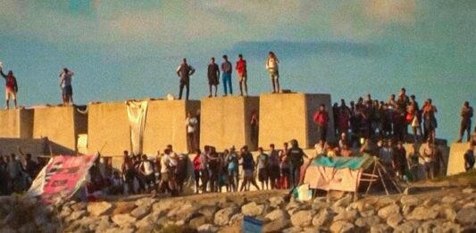España: la derecha aprovecha la crisis migratoria de Ceuta para derrocar a Sánchez